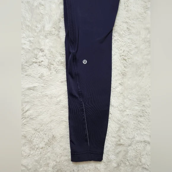 Lululemon Fast as Fleece Tight 28” Size 8 Midnight Navy Legging Active Run Lined - Picture 15 of 16